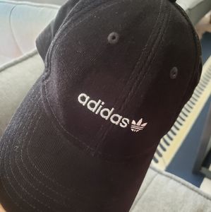 Adidas Unisex corduroy hat